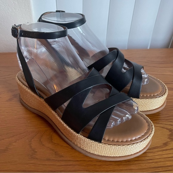 Naturalizer Riley Platform Sandal Black Size 6.5 - Picture 1 of 14